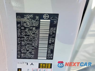 Zdjęcie 13 z 13 samochodu: 2024 TOYOTA PRIUS PRIME XSE VIN:JTDACACU9R3012840 - miniatura