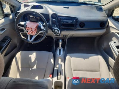 Zdjęcie 8 z 12 samochodu: 2014 HONDA INSIGHT VIN:JHMZE2H37ES000123 - miniatura