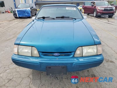 Piąte zdjęcie samochodu w środku: 1993 FORD MUSTANG LX VIN:1FACP40E1PF111665 - miniatura