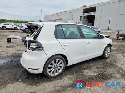 Trzecie zdjęcie samochodu z tyłu: 2012 VOLKSWAGEN GOLF VIN:WVWDM7AJ3CW152779 - miniatura
