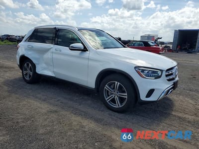 Czwarte zdjęcie samochodu z boku: 2020 MERCEDES-BENZ GLC 300 4MATIC VIN:WDC0G8EBXLF701242 - miniatura