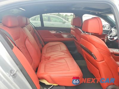 Zdjęcie 10 z 12 samochodu: 2018 BMW 740 XE VIN:WBA7J2C50JG938391 - miniatura