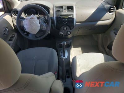 Zdjęcie 8 z 12 samochodu: 2014 NISSAN VERSA 1.6 S VIN:3N1CN7AP3EL811257 - miniatura