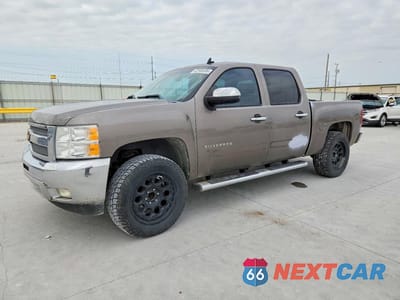2012 CHEVROLET SILVERADO C1500 LT 3GCPCSE03CG257728 - główne zdjęcie licytacji z USA - miniatura