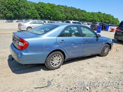 Trzecie zdjęcie samochodu z tyłu: 2004 TOYOTA CAMRY LE VIN:4T1BE32K74U810195 - miniatura