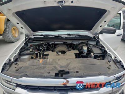 Zdjęcie 11 z 13 samochodu: 2018 CHEVROLET SILVERADO K1500 VIN:3GCUKNEC7JG543855 - miniatura