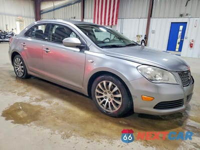 Czwarte zdjęcie samochodu z boku: 2010 SUZUKI KIZASHI SE VIN:JS2RE9A3XA6101251 - miniatura