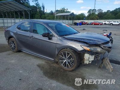 Czwarte zdjęcie samochodu z boku: 2021 TOYOTA CAMRY SE VIN:4T1G11AK0MU531954 - miniatura