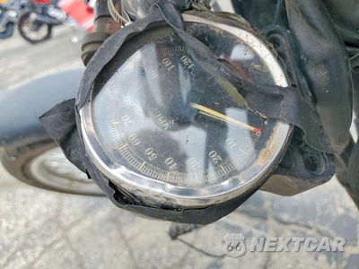 Zdjęcie 7 z 8 samochodu: 2006 HARLEY-DAVIDSON XL1200 C VIN:1HD1CGP3X6K431879 - miniatura