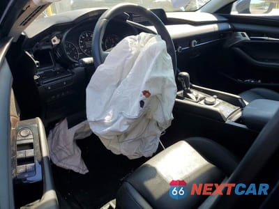 Zdjęcie 8 z 12 samochodu: 2020 MAZDA 3 PREFERRED VIN:3MZBPBDM5LM117861 - miniatura