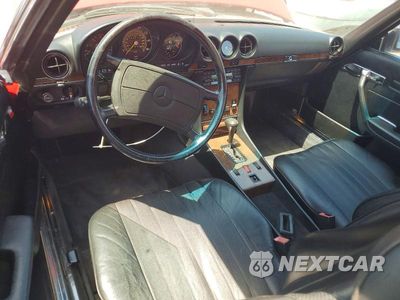 Zdjęcie 8 z 12 samochodu: 1987 MERCEDES-BENZ 560 SL VIN:WDBBA48D7HA057689 - miniatura