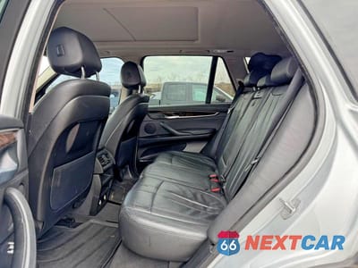 Zdjęcie 6 z 10 samochodu: 2016 BMW X5 SDRIVE35I VIN:5UXKR2C59G0R69371 - miniatura