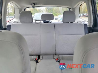 Zdjęcie 10 z 13 samochodu: 2014 SUBARU FORESTER 2.5I VIN:JF2SJAAC8EH484126 - miniatura