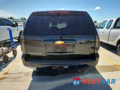 Zdjęcie 6 z 13 samochodu: 2014 CHEVROLET SUBURBAN K1500 LT VIN:1GNSKJE70ER103363 - miniatura
