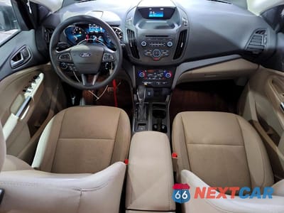 Zdjęcie 8 z 12 samochodu: 2018 FORD ESCAPE SE VIN:1FMCU9GD7JUC57967 - miniatura