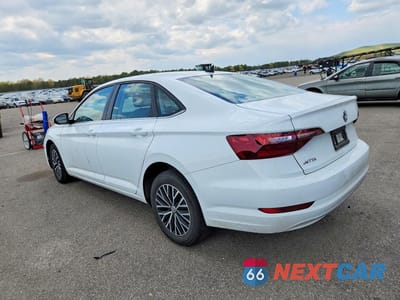 Drugie zdjęcie samochodu z przodu: 2021 VOLKSWAGEN JETTA S VIN:3VWC57BU1MM086958 - miniatura