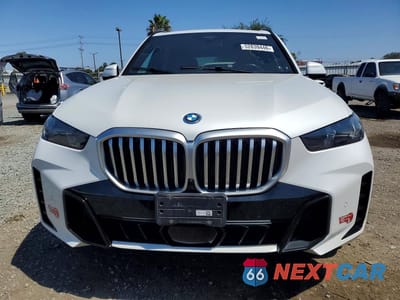 Piąte zdjęcie samochodu w środku: 2024 BMW X5 XDRIVE50E VIN:5UX43EU0XR9T61291 - miniatura