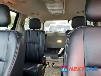 Zdjęcie 10 z 13 samochodu: 2015 CHRYSLER TOWN & COUNTRY TOURING VIN:2C4RC1BG2FR727430 - miniatura