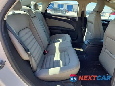 Zdjęcie 10 z 12 samochodu: 2015 FORD FUSION S VIN:3FA6P0G76FR224302 - miniatura