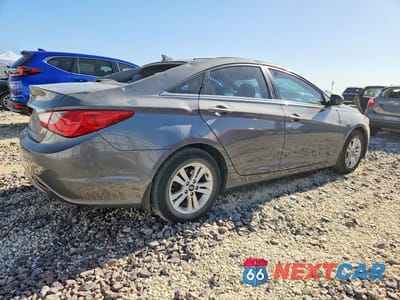 Trzecie zdjęcie samochodu z tyłu: 2013 HYUNDAI SONATA GLS VIN:5NPEB4AC9DH754622 - miniatura
