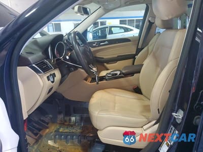 Zdjęcie 7 z 14 samochodu: 2016 MERCEDES-BENZ GLE 350 4MATIC VIN:4JGDA5HB9GA792649 - miniatura