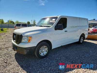 2017 NISSAN NV 2500 HD SV 1N6BF0KY8HN807470 - główne zdjęcie licytacji z USA - miniatura