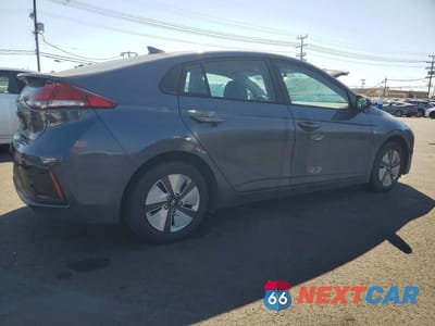 Trzecie zdjęcie samochodu z tyłu: 2019 HYUNDAI IONIQ BLUE VIN:KMHC65LC9KU168760 - miniatura