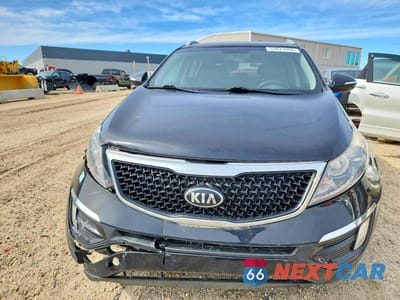 Piąte zdjęcie samochodu w środku: 2015 KIA SPORTAGE EX VIN:KNDPCCAC6F7792896 - miniatura