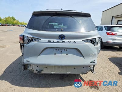 Zdjęcie 6 z 12 samochodu: 2023 TOYOTA SIENNA WOODLAND EDITION VIN:5TDCSKFC5PS085865 - miniatura