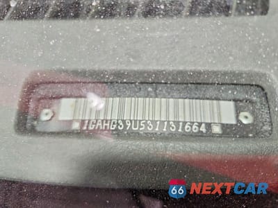 Zdjęcie 13 z 13 samochodu: 2003 CHEV EXPRESS G3500 VIN:1GAHG39U531131664 - miniatura