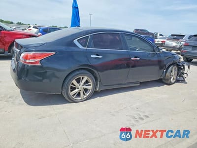 Trzecie zdjęcie samochodu z tyłu: 2015 NISSAN ALTIMA 2.5 SL VIN:1N4AL3AP9FN357526 - miniatura