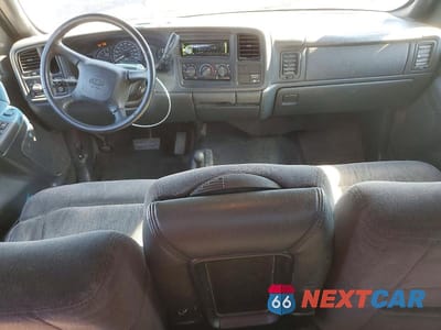 Zdjęcie 8 z 12 samochodu: 2002 CHEVROLET SILVERADO K1500 VIN:1GCEK19T52Z225919 - miniatura
