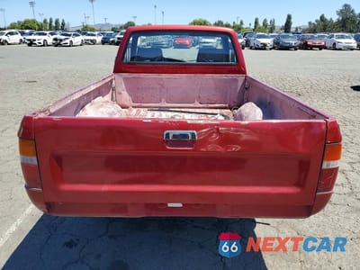 Zdjęcie 6 z 12 samochodu: 1992 TOYOTA PICKUP BASE VIN:4TARN81A2NZ031151 - miniatura