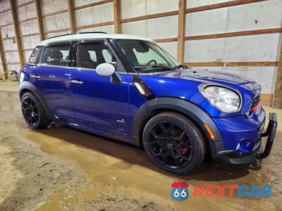 Czwarte zdjęcie samochodu z boku: 2016 MINI COOPER COUNTRYMAN JCW VIN:WMWXD1C52GWT97702 - miniatura