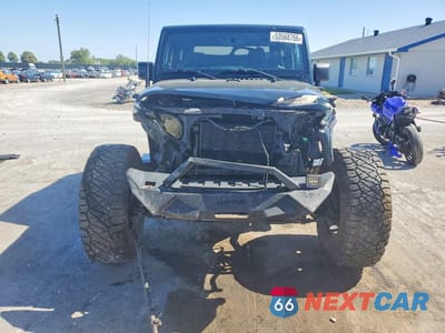 Piąte zdjęcie samochodu w środku: 2012 JEEP WRANGLER SPORT VIN:1C4AJWAG6CL192205 - miniatura