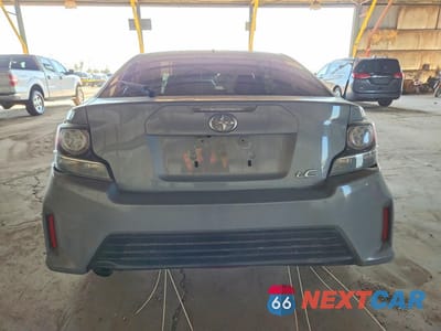 Zdjęcie 6 z 12 samochodu: 2016 SCION TC BASE VIN:JTKJF5C70GJ018147 - miniatura