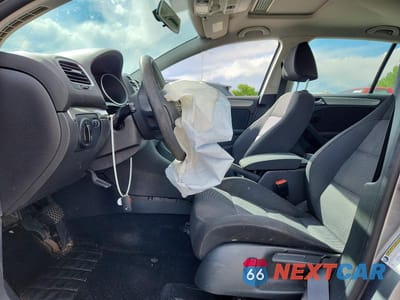 Zdjęcie 7 z 13 samochodu: 2012 VOLKSWAGEN GOLF VIN:WVWDB7AJ1CW113369 - miniatura