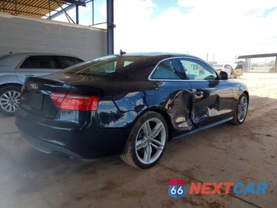 Trzecie zdjęcie samochodu z tyłu: 2009 AUDI S5 QUATTRO VIN:WAURV78T39A004032 - miniatura