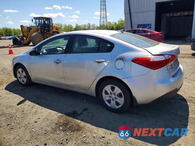 Drugie zdjęcie samochodu z przodu: 2014 KIA FORTE LX VIN:KNAFK4A61E5072766 - miniatura