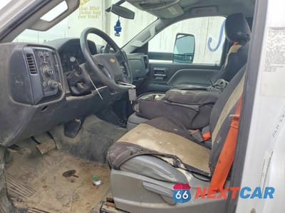 Zdjęcie 7 z 13 samochodu: 2022 CHEVROLET SILVERADO MEDIUM DUTY VIN:1HTKJPVK8NH277645 - miniatura