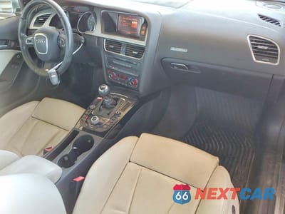 Zdjęcie 8 z 12 samochodu: 2009 AUDI S5 QUATTRO VIN:WAURV78T39A004032 - miniatura