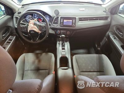 Zdjęcie 8 z 13 samochodu: 2019 HONDA HR-V LX VIN:3CZRU6H34KG723338 - miniatura