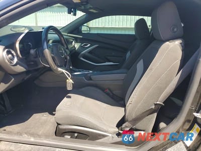 Zdjęcie 7 z 12 samochodu: 2018 CHEVROLET CAMARO LT VIN:1G1FB1RX1J0191853 - miniatura