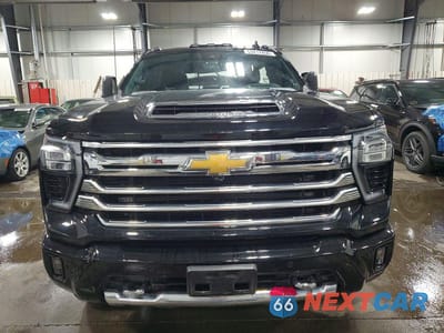 Piąte zdjęcie samochodu w środku: 2024 CHEVROLET SILVERADO K3500 HIGH COUNTRY VIN:2GC4YVEY4R1175729 - miniatura
