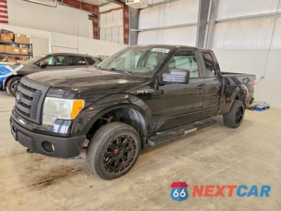 2010 FORD F150 SUPER CAB 1FTFX1EV0AKE54531 - główne zdjęcie licytacji z USA - miniatura