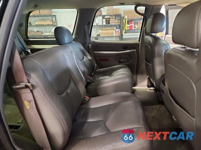 Zdjęcie 11 z 13 samochodu: 2005 GMC YUKON DENALI VIN:1GKEK63U45J183295 - miniatura