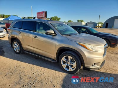 Czwarte zdjęcie samochodu z boku: 2015 TOYOTA HIGHLANDER LIMITED PLATINUM VIN:5TDDKRFHXFS098991 - miniatura