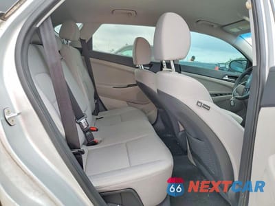 Zdjęcie 11 z 13 samochodu: 2019 HYUNDAI TUCSON SEL VIN:KM8J33AL1KU941650 - miniatura
