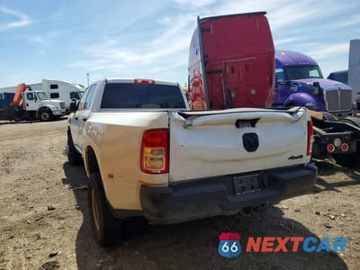 Drugie zdjęcie samochodu z przodu: 2023 RAM 3500 TRADESMAN VIN:3C63RRGL8PG509502 - miniatura