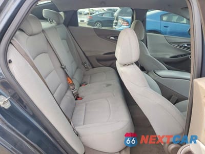 Zdjęcie 10 z 12 samochodu: 2021 CHEVROLET MALIBU LS VIN:1G1ZB5ST1MF052478 - miniatura